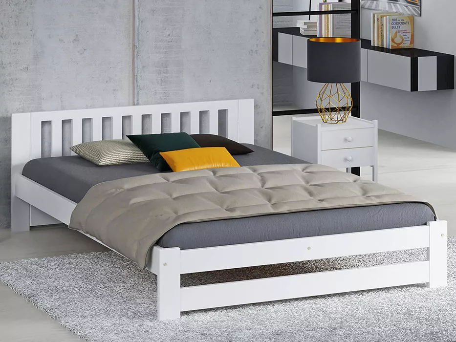 Небольшая кровать Цюрих-2 90х200 с матрасом